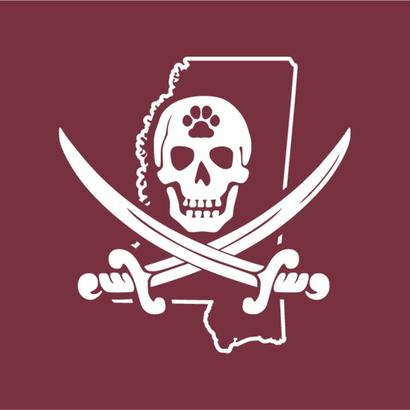 Mike Leach Pirate T-Shirt - Picture 2 of 2